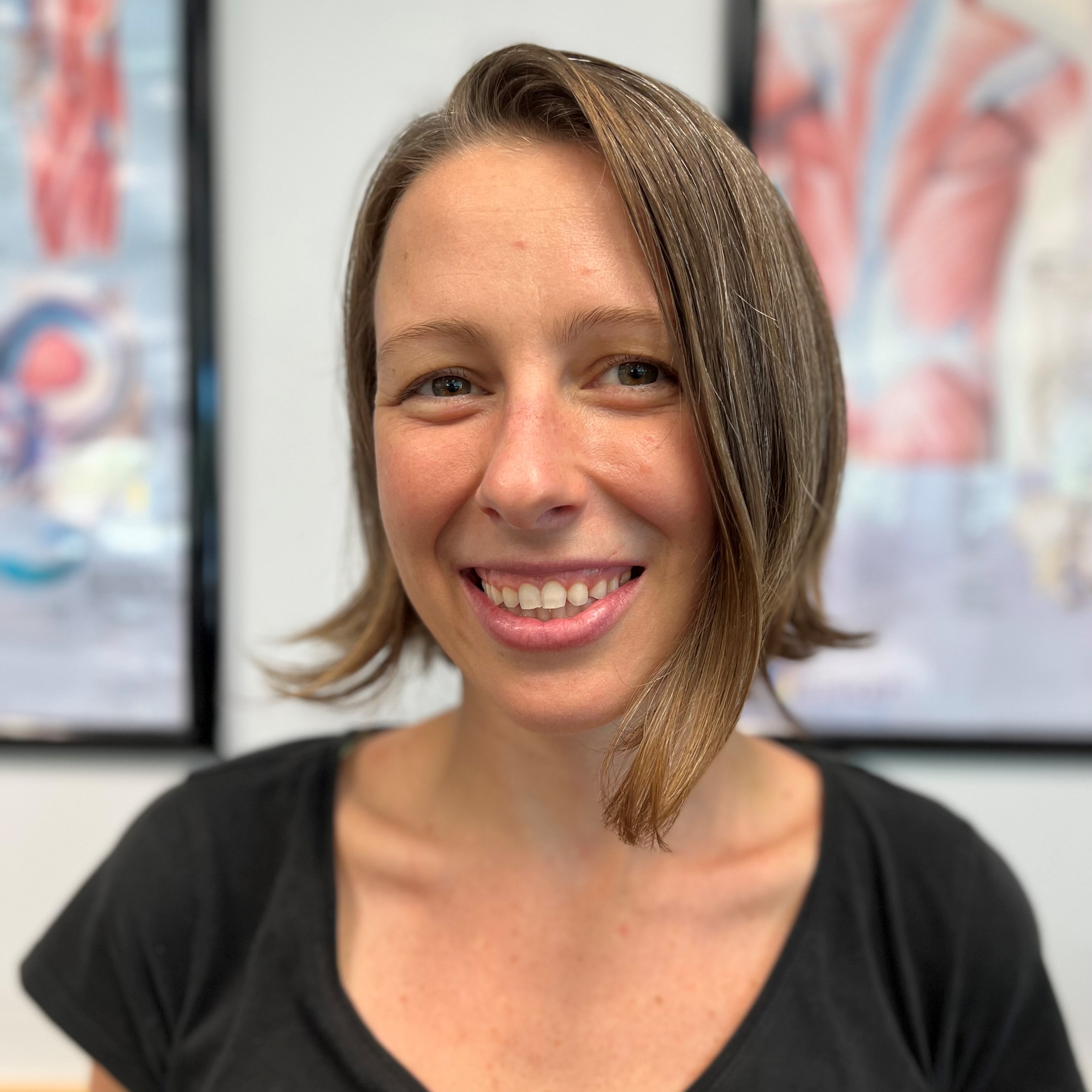 JULIA JANCZUR, PT, DPT, RYT-500